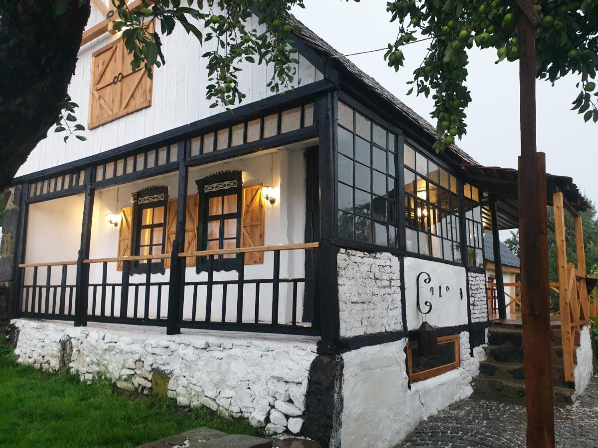 Hnameni Bovadzor Lodge Eksteriør billede