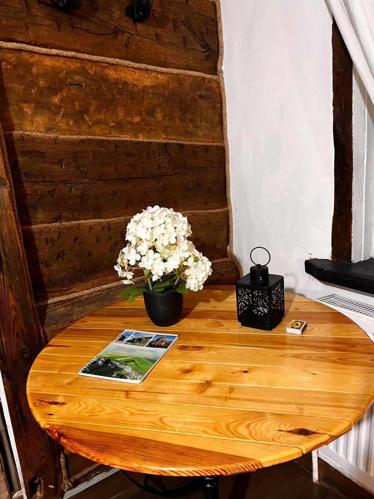 Hnameni Bovadzor Lodge Eksteriør billede