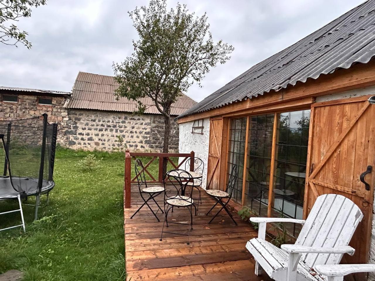 Hnameni Bovadzor Lodge Eksteriør billede