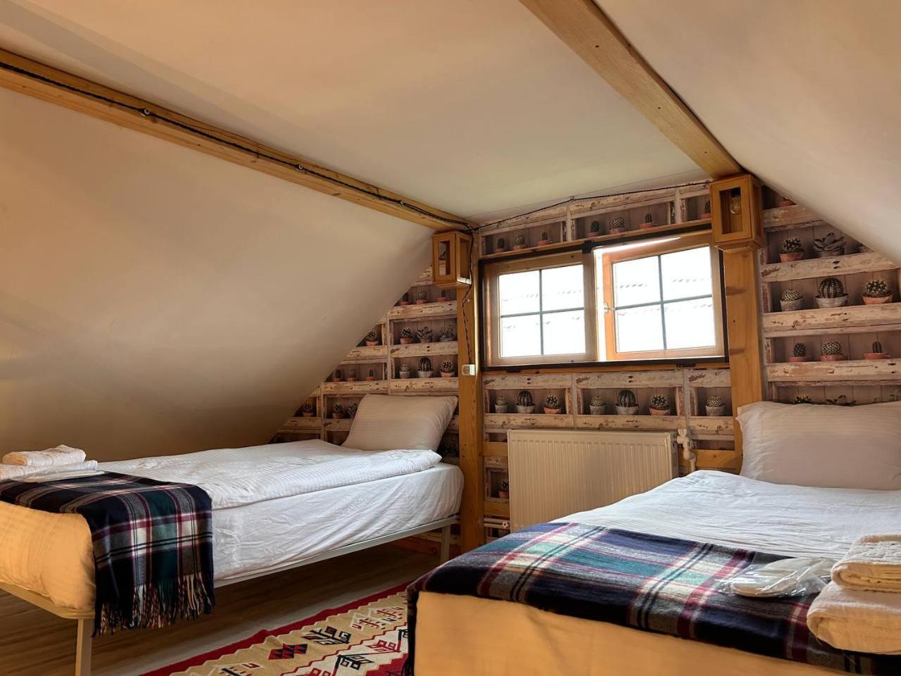 Hnameni Bovadzor Lodge Eksteriør billede