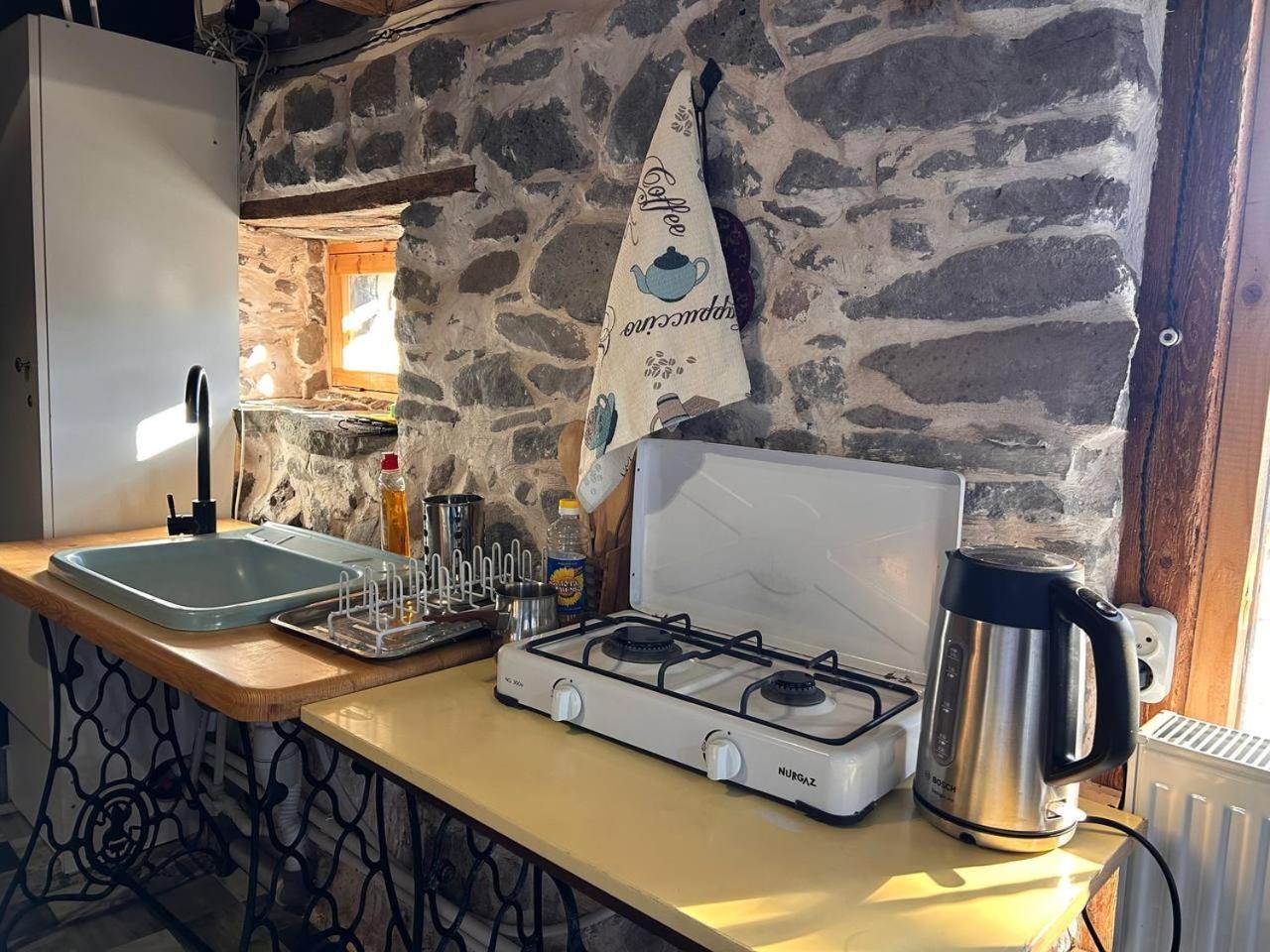 Hnameni Bovadzor Lodge Eksteriør billede